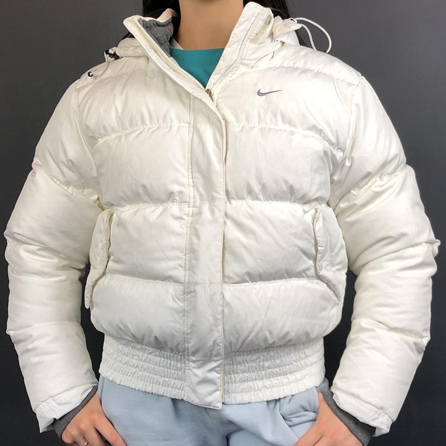 nike white puffer jacket