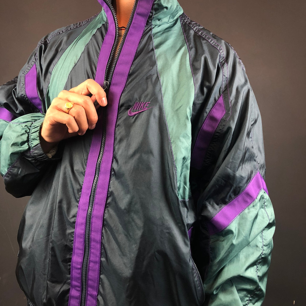 nike vintage shell jacket