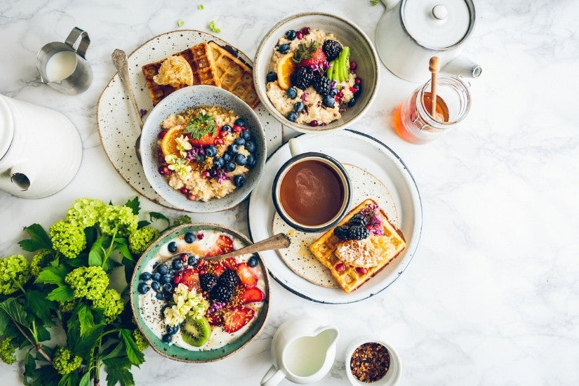 Healthy breakfast foods on a table