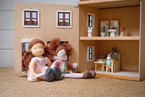 dolls houses