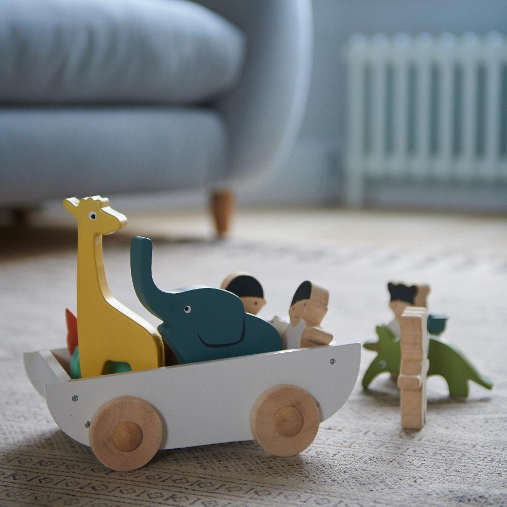Tender Leaf wooden toys animals with cart pull along friendship