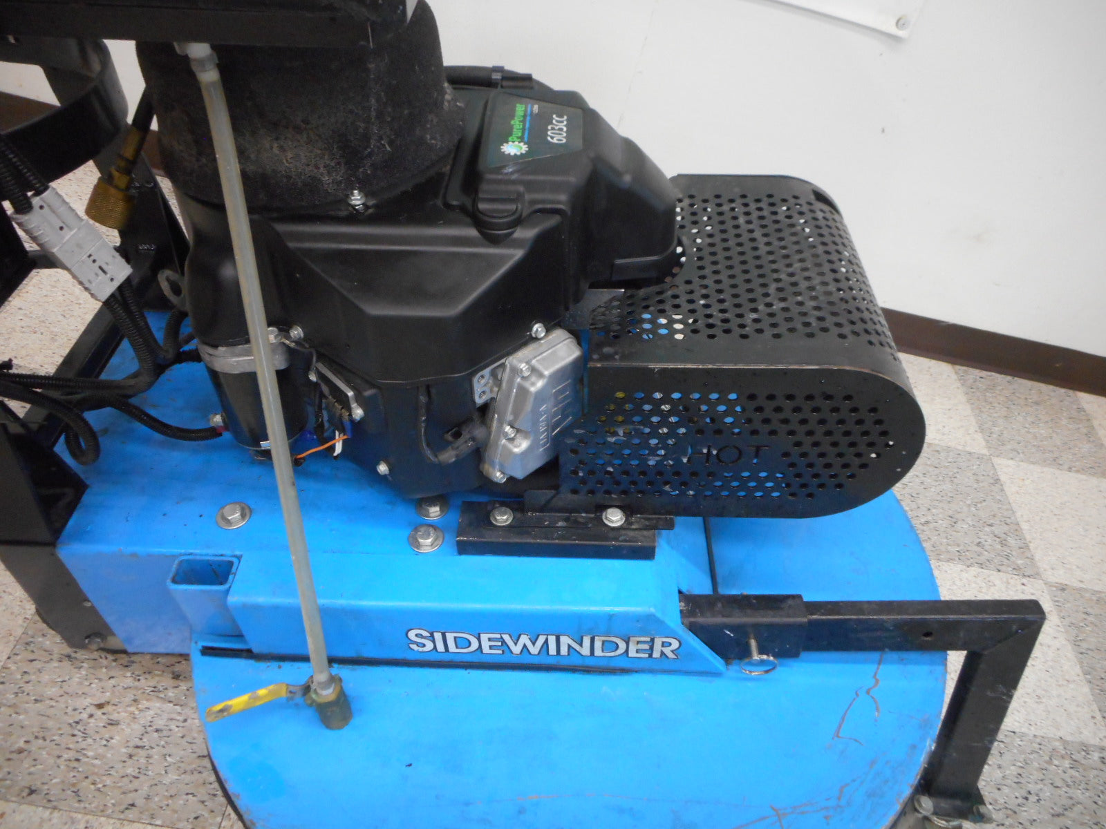 Aztec Sidewinder 30 Propane Floor Stripper