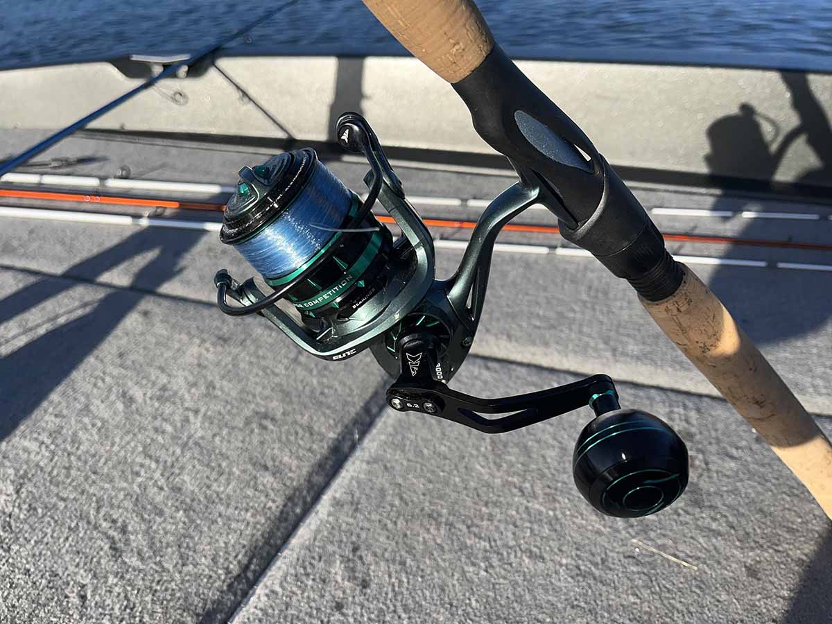 Best Saltwater Fishing Reel Above $100 for Holiday Gift