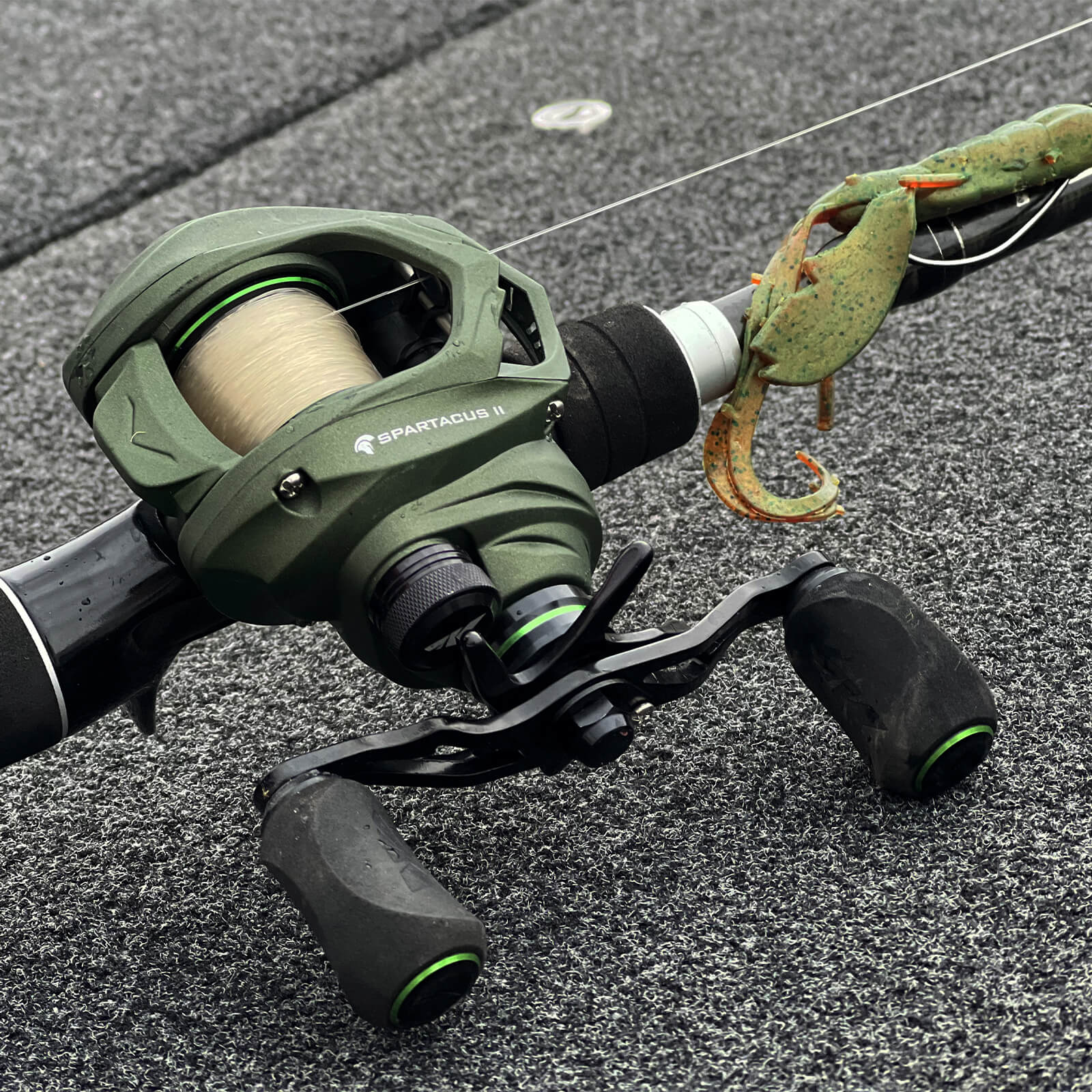  KastKing Spartacus II Baitcasting Reel, 6oz Ultralight Baitcaster  Reel, Super Smooth with 17.6 LB Carbon Fiber Drag, 7.2:1 Gear Ratio, 39mm  Palm Perfect Lower Profile Design,Stryker Green,Left Handed : Sports