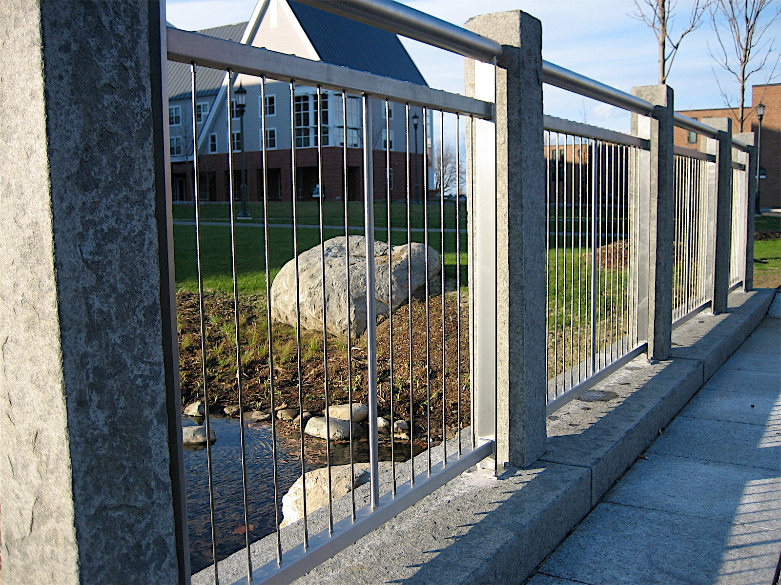 outdoor cable railing