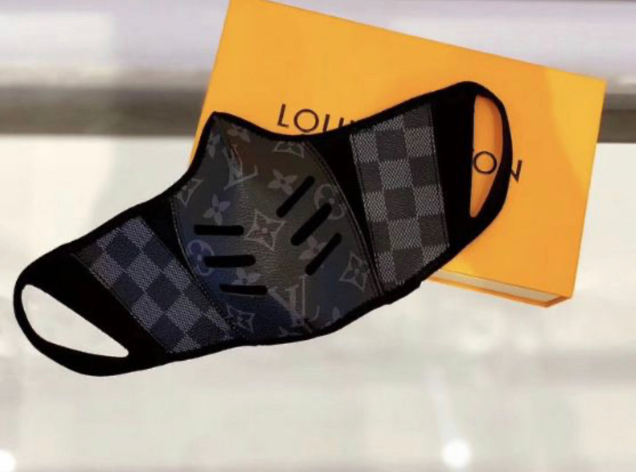 Louis Vuitton Monogram Knit Face Mask 94lz526s