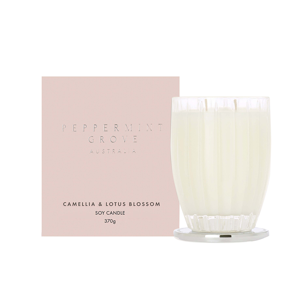 Camellia & Lotus Blossom Soy Candle 370g