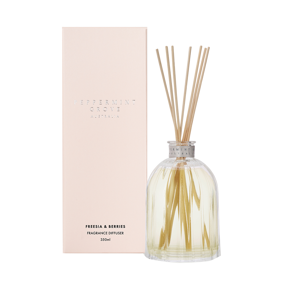 Freesia & Berries Fragrance Diffuser 350ml