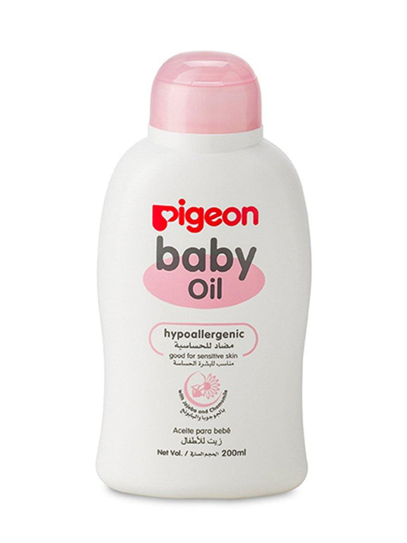 Pigeon Baby Oil 200ml  08513 (A)