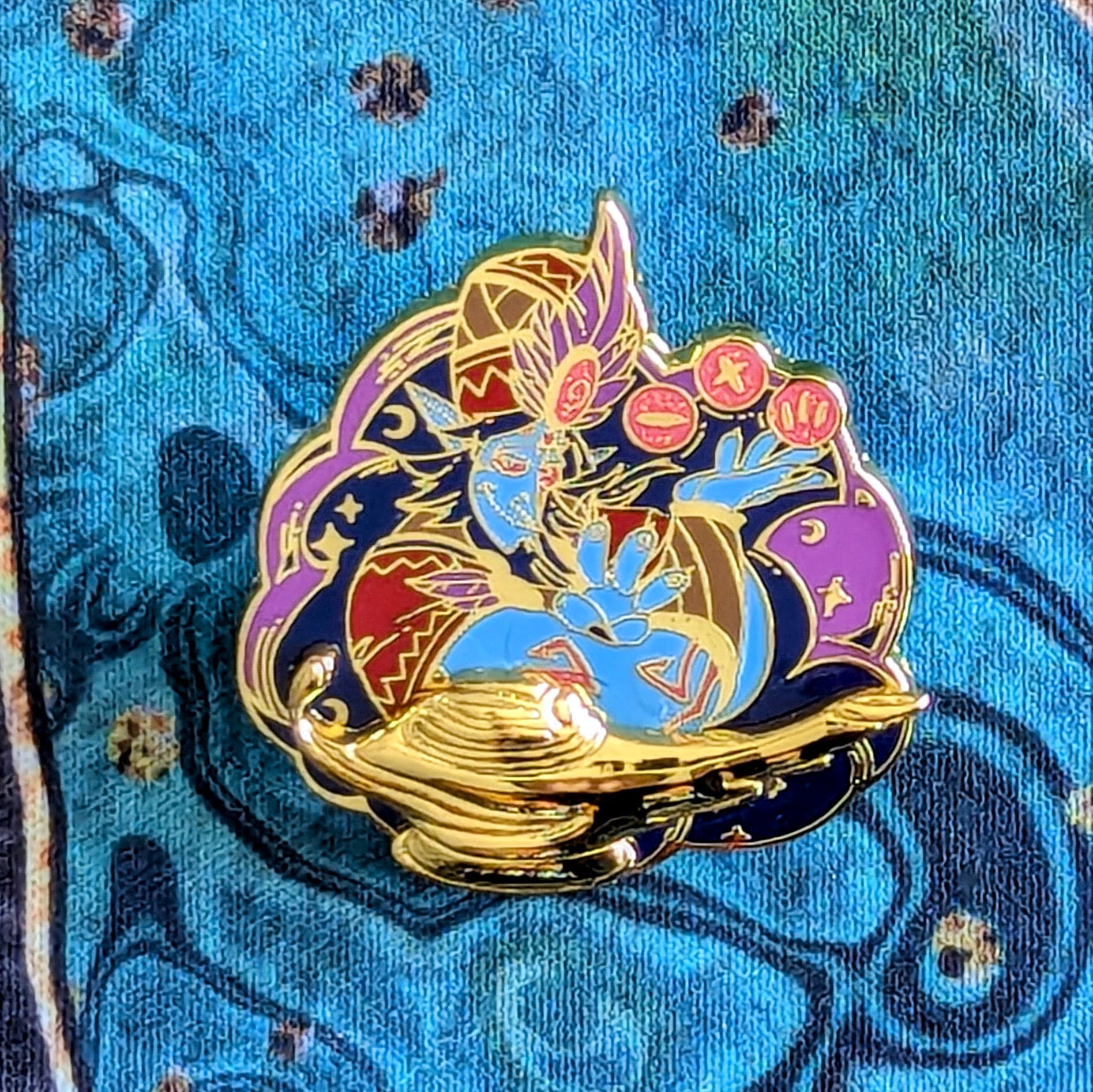 Zephrys the Great Character Pin