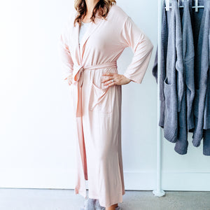 Soft%20Pink%20Bamboo%20Robe