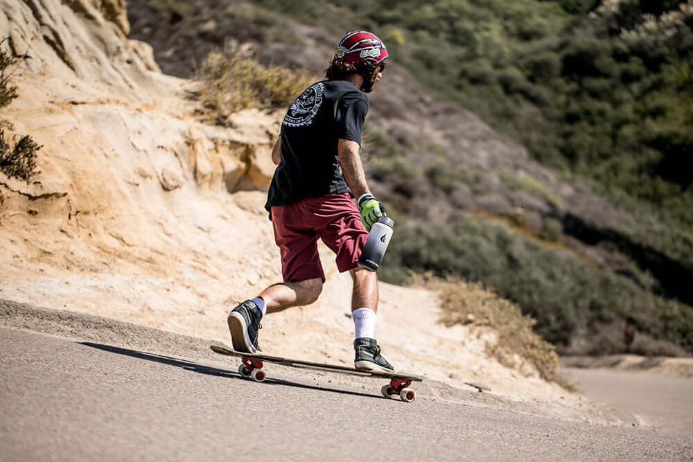 reusable sports water bottle