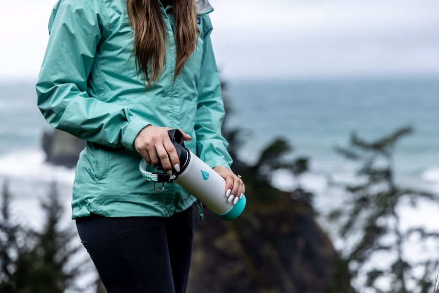 5 Reasons to Opt for Reusable Water Bottles – Project Clean Water