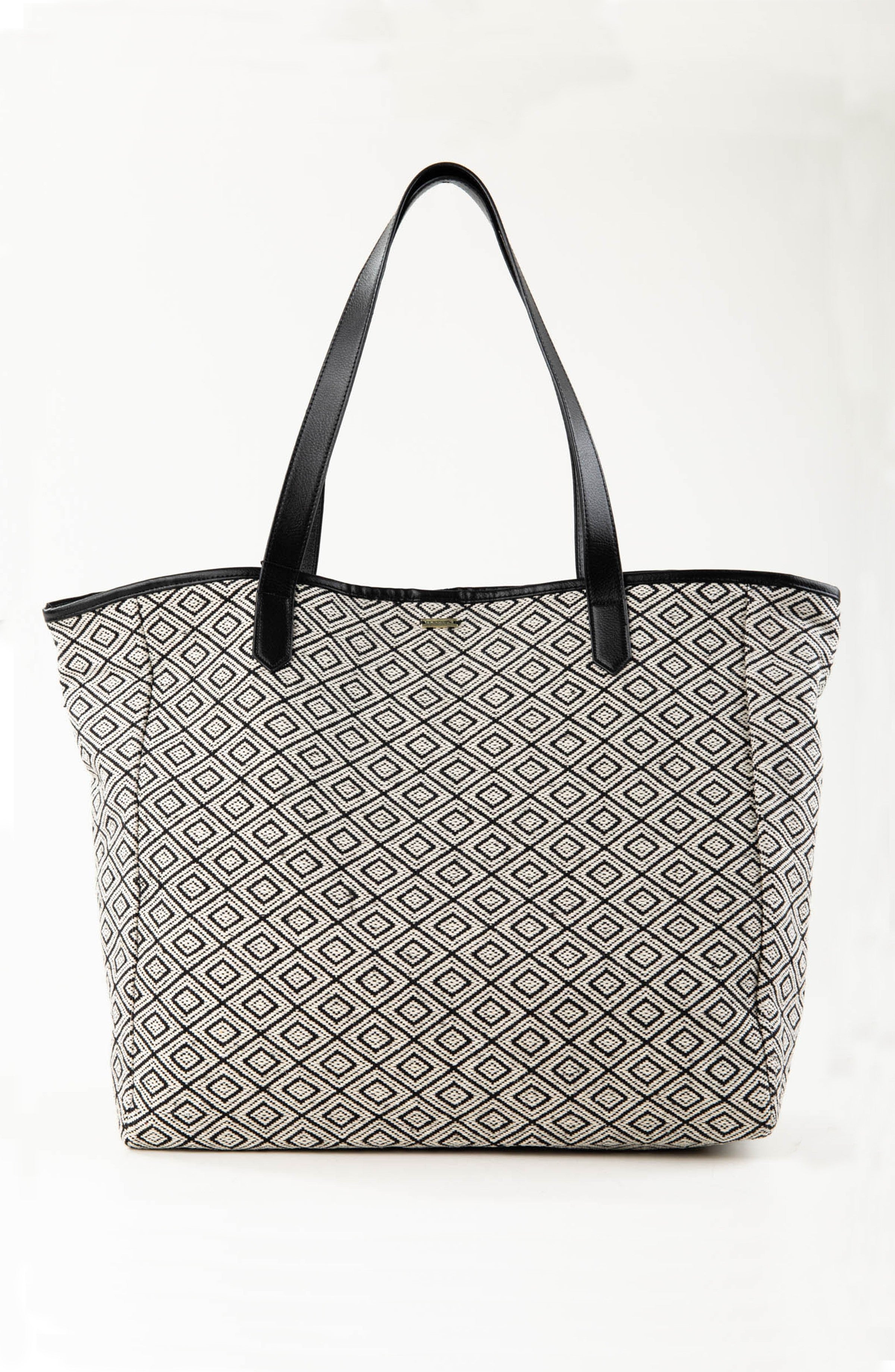 black and white beach bag