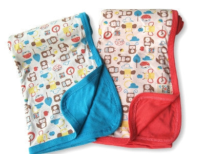 Mezoome Organic Busy Bee Blanket (pink or blue)