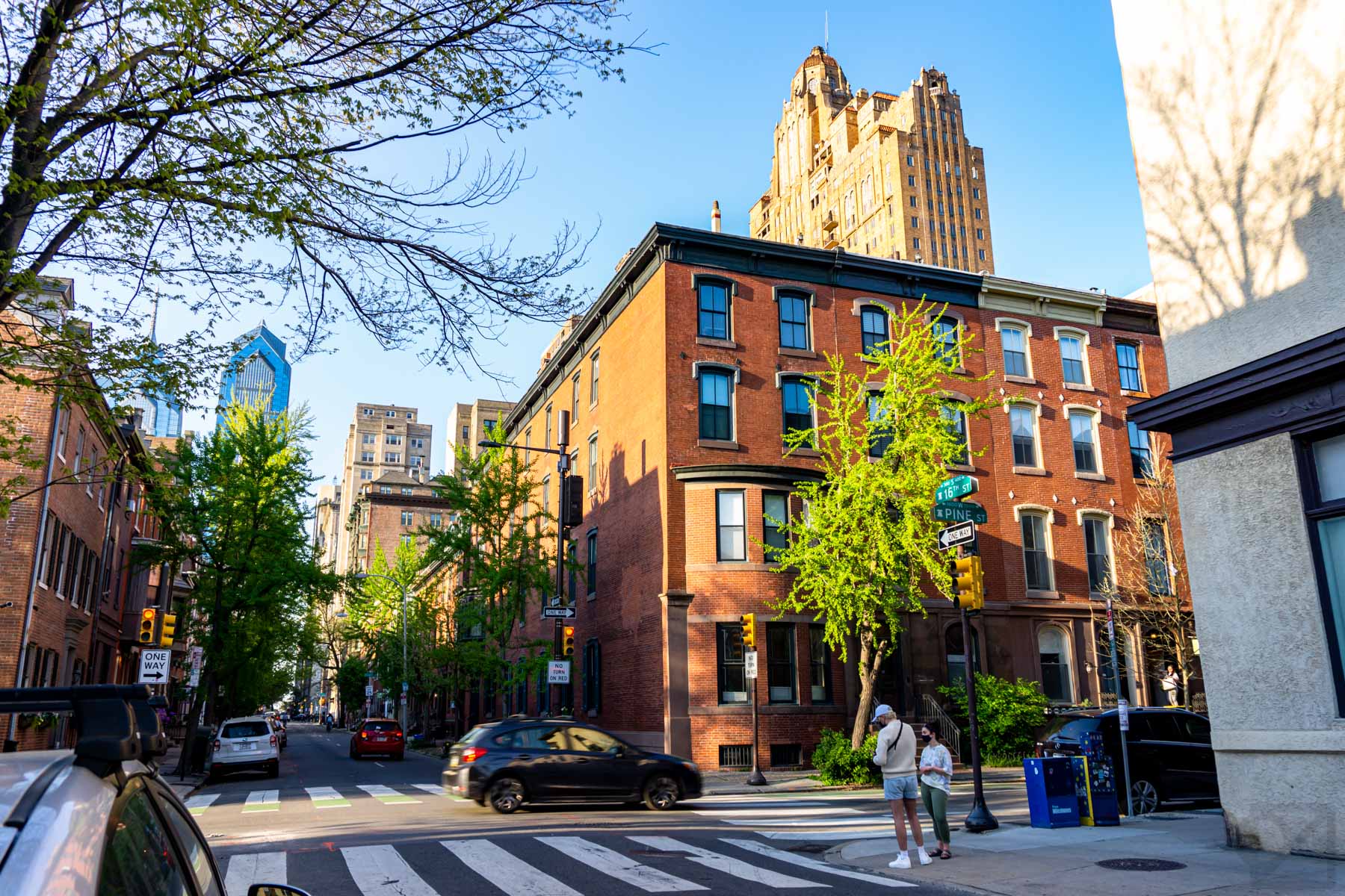 The intersection of 16th and Pine looking gorgeous on the mild spring day.