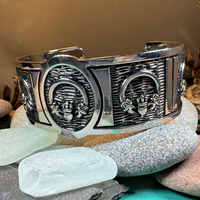 Claddagh Cuff Bracelet