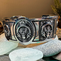 Claddagh Cuff Bracelet