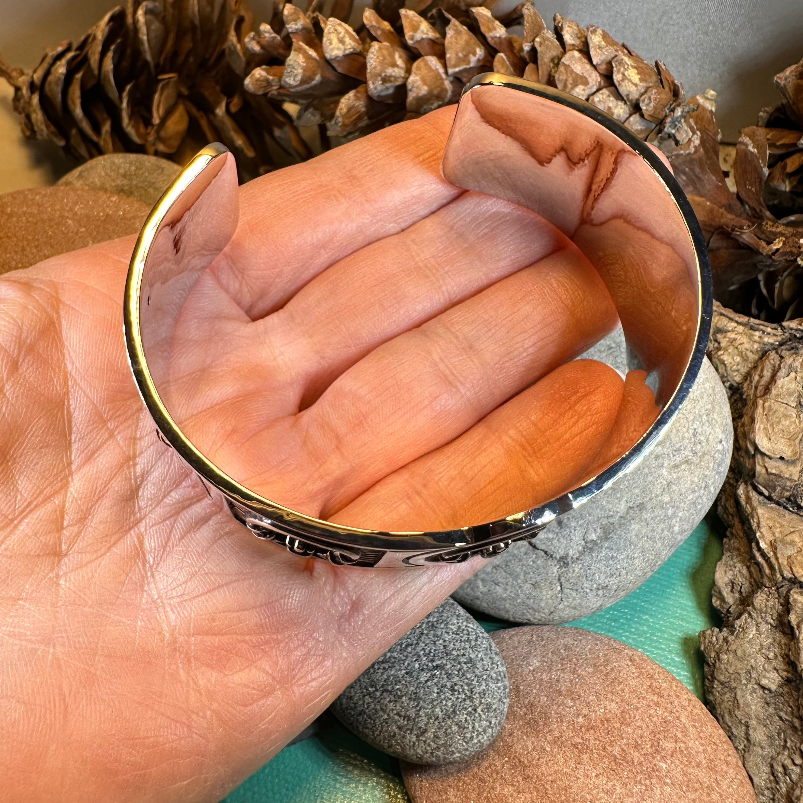 Claddagh Cuff Bracelet