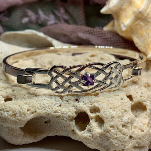Celtic bracelet with traditinal decoration and a dragon's head