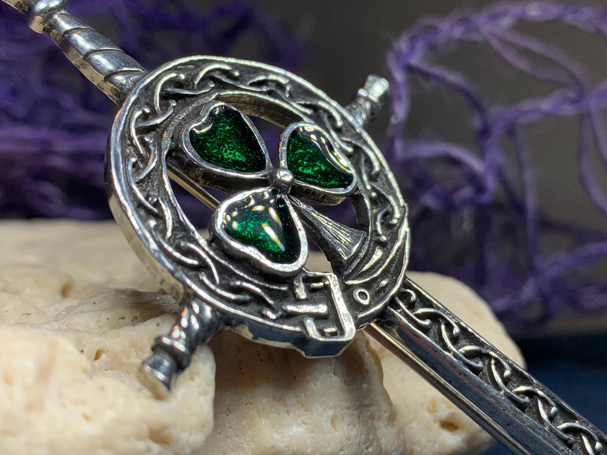 Penannular Celtic Kilt Pin, Celtic Jewelry – Celtic Crystal Design Jewelry