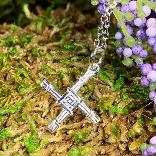 Celtic Charm: The Enchanting St. Brigid's Cross Wood Necklace – Art Carving  Shop