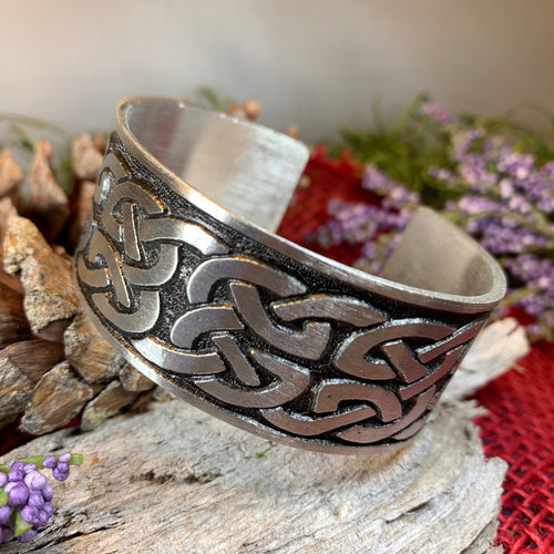 Braided leather bracelet - caramel, Celtic knot with circle | Jewelry Eshop