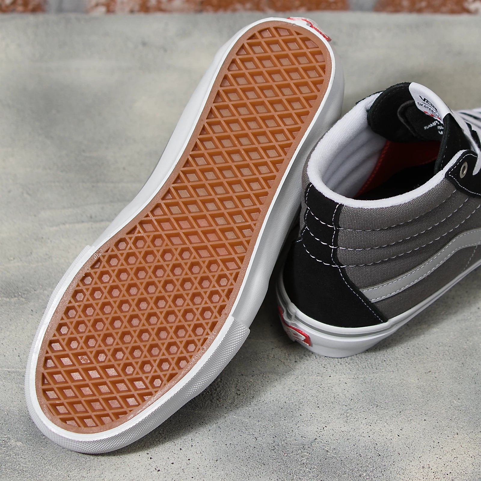 Vans x Elijah Berle Skate SK8-Hi Decon - Escapist