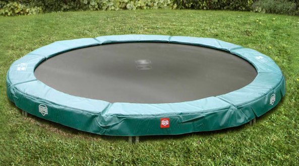 do inground trampoline holes attract rats