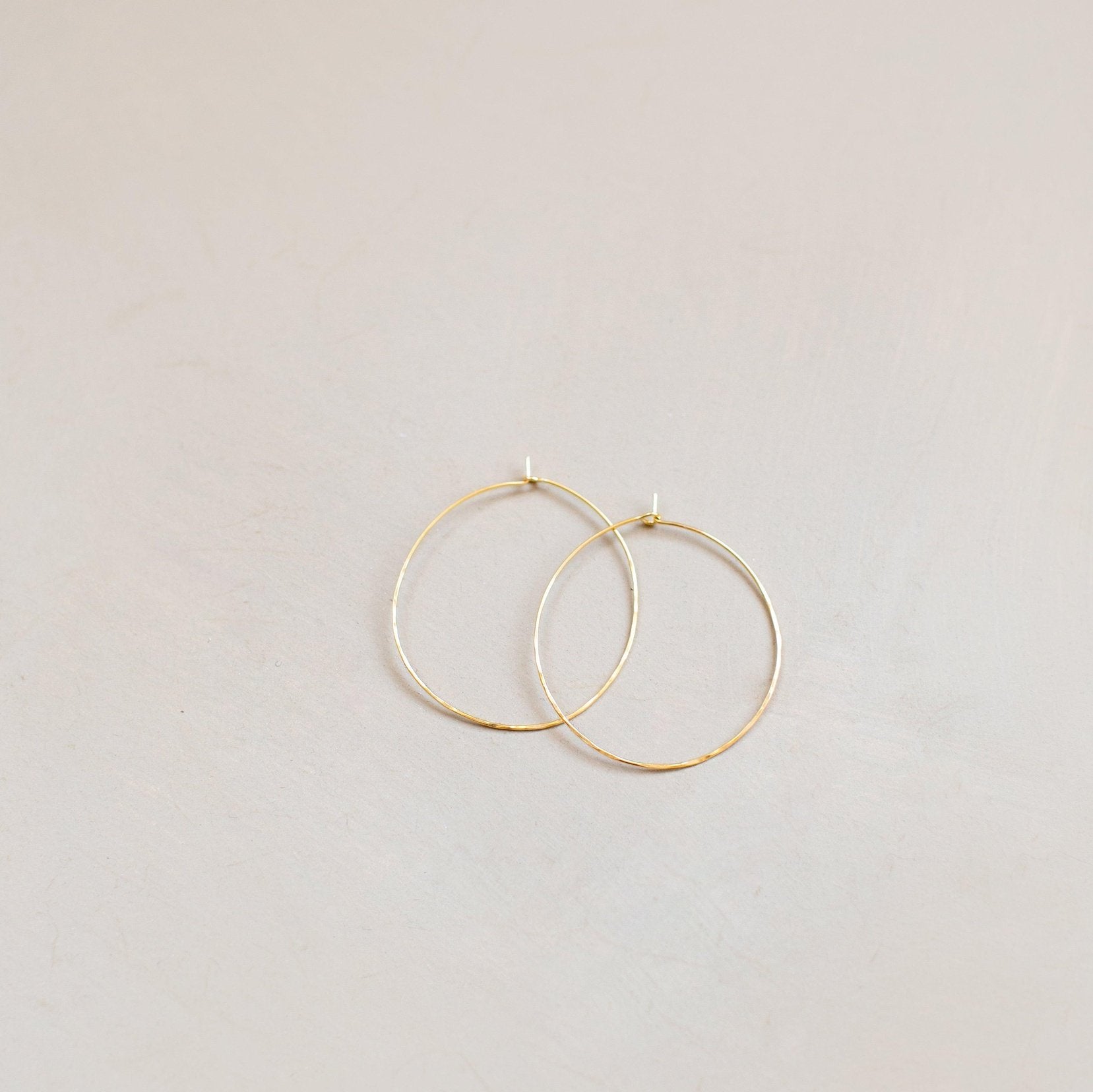 So Dainty Hoops - LLUME Jewelry