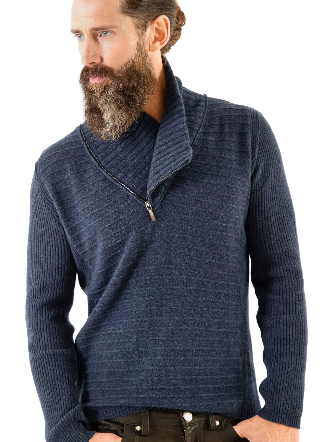 Relaxed front twelve-gauge cashmere 3-pattern sweater