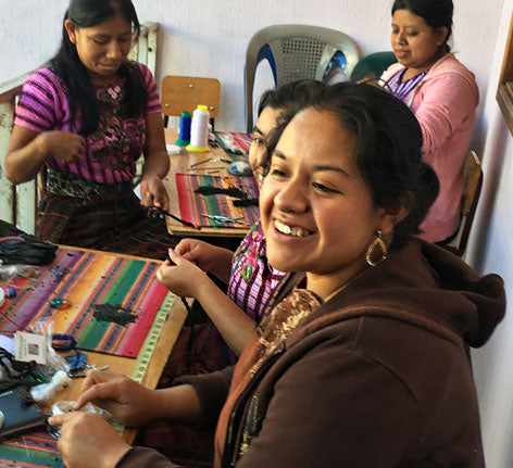 fair trade jewelry artisans