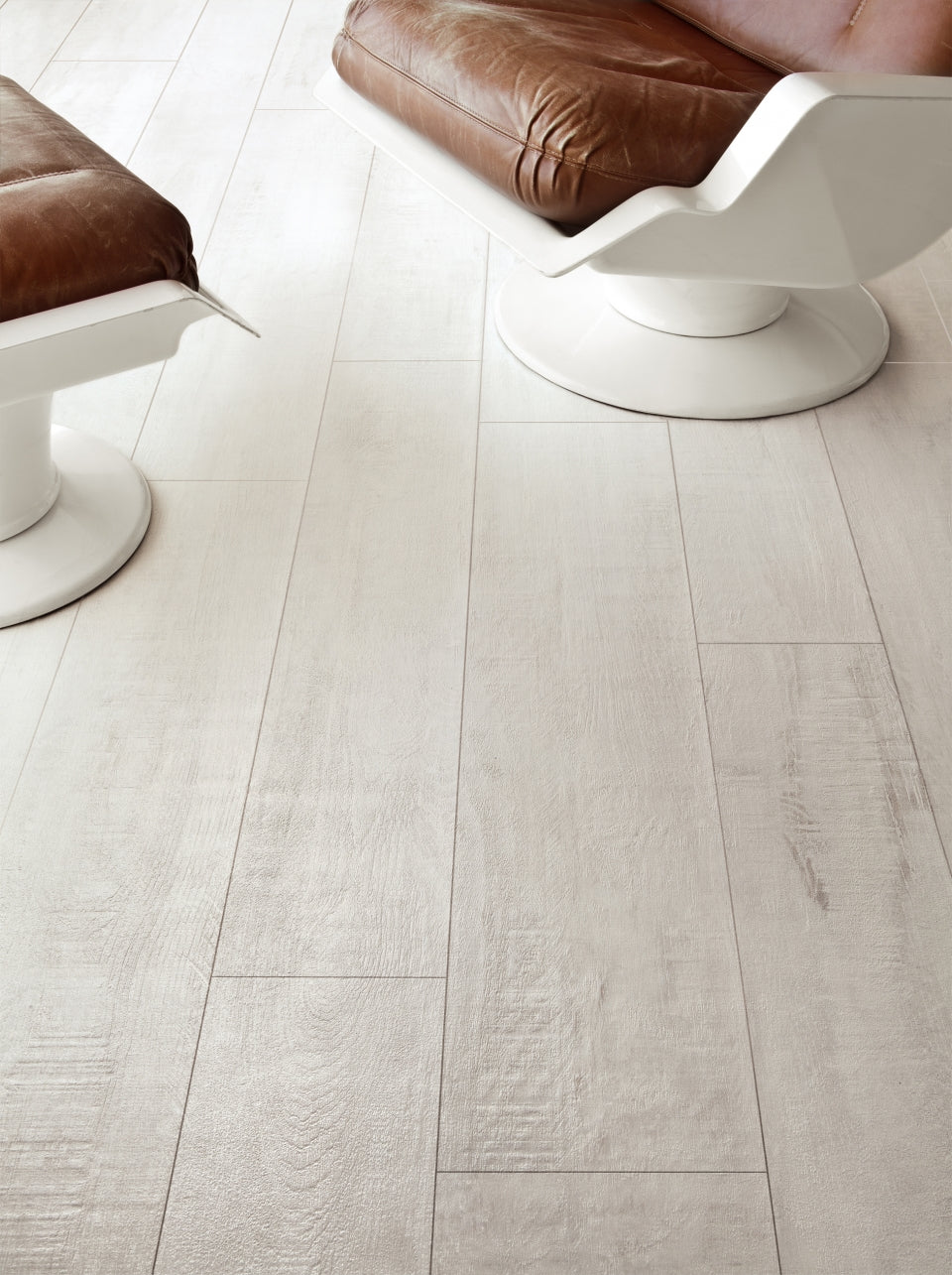 Sherwood  Wood Look Porcelain Field Tile - Architessa