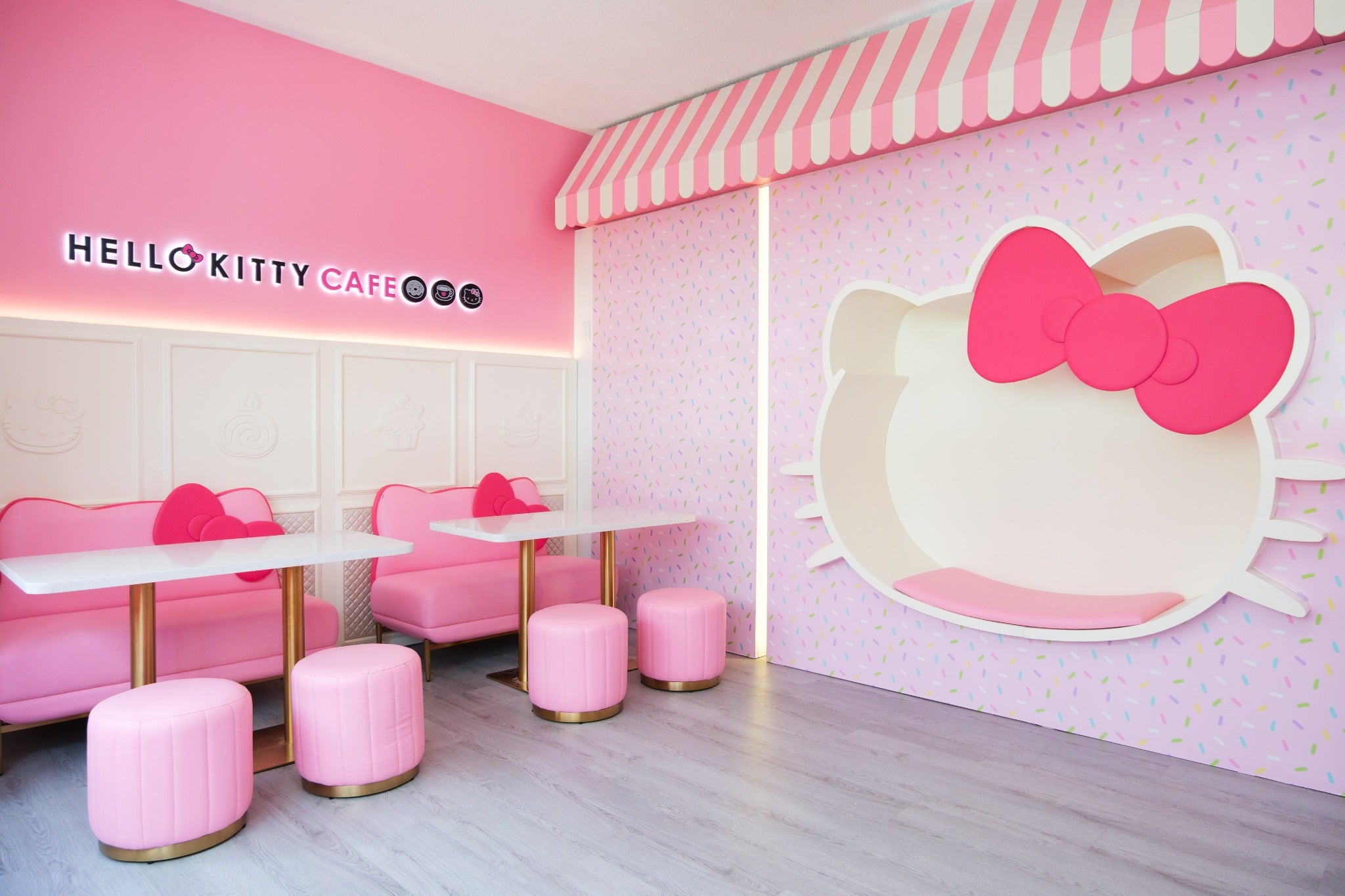 Hello Kitty Cafe Vancouver