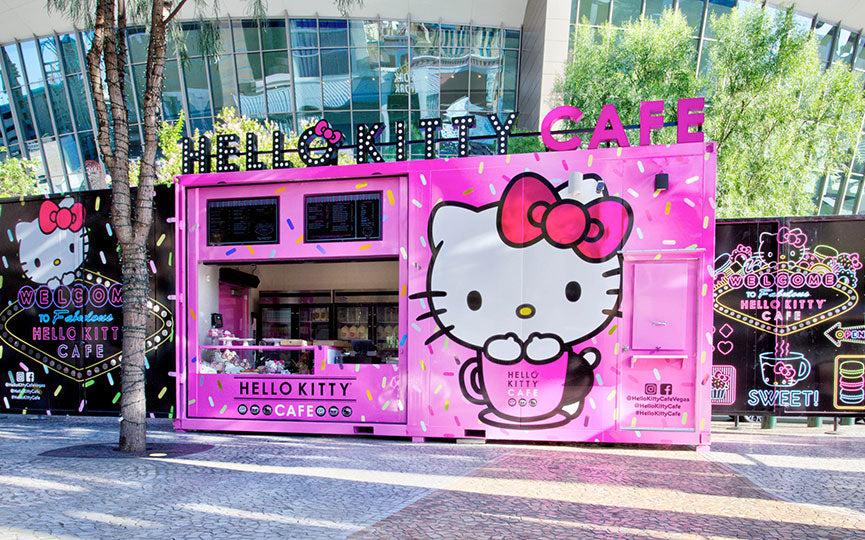 When in Vegas we hello kitty!!! #hellokittycafe, Gallery posted by Jewels
