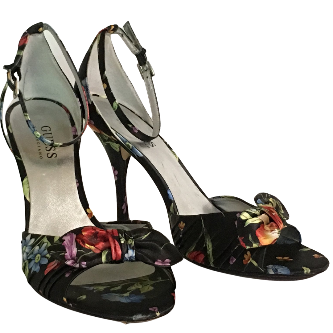 guess flower sandals