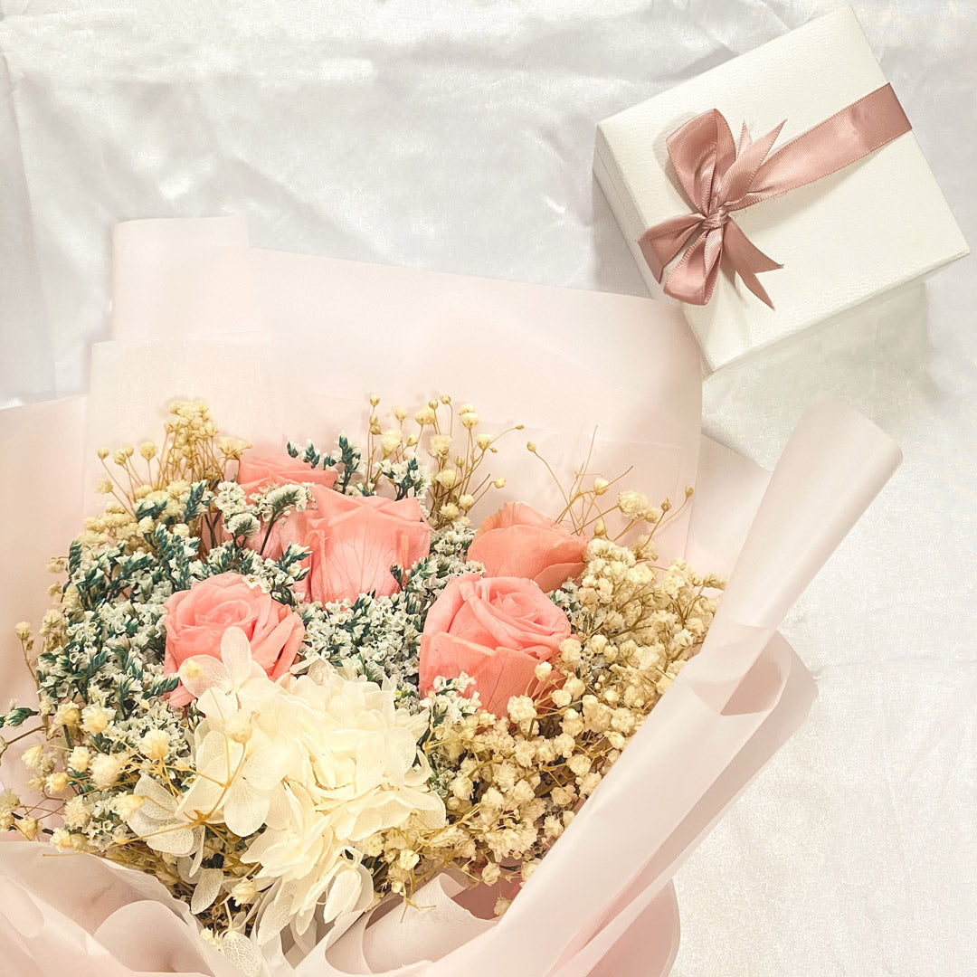 Bouquet Series BABY BREATH art. 954  Fresh Flower Under $50 in Singapore  Free Delivery – ELEOS