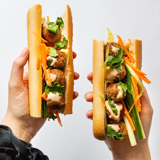 bánh mì with Easy To Mix Köttbullar
