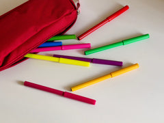 Quelles fournitures scolaires mettre dans la trousse