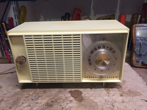 Adding FM to Vintage AM Radio – Retro Radio Farm