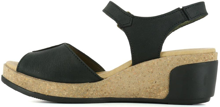 El Naturalista Women's N5000 Pleasant Sandal – Model Shoe Renew