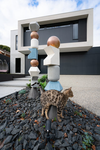 Bespoke Sculpture for a modernist house front yard
