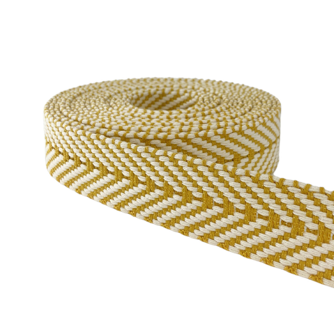 Peppercorn - #5 Bronze Nylon Coil Zipper Tape