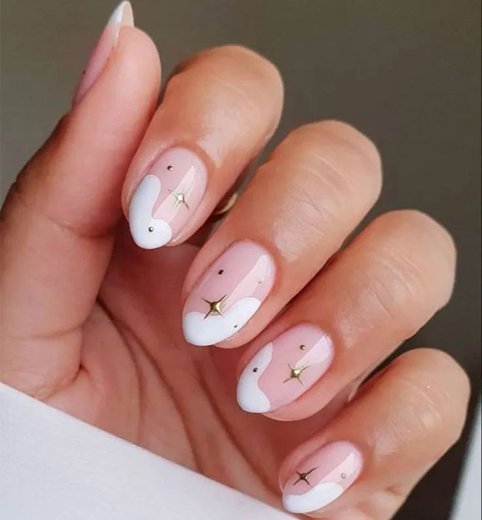 Dreamy Cloud Tips With Gold Stars