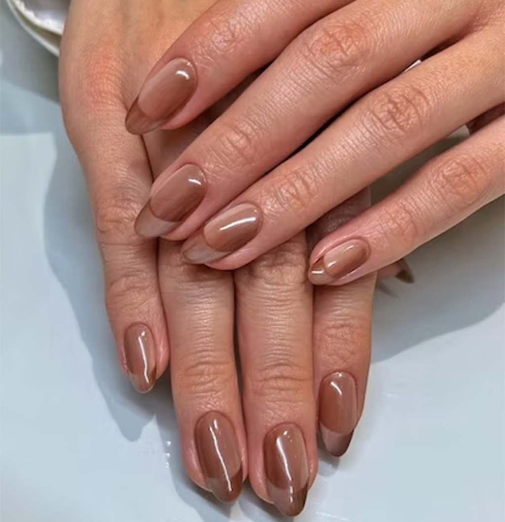 The 10 Best Brown Chrome Nails 2023