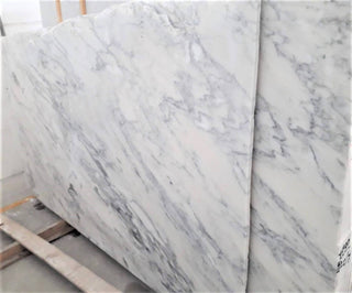 Calacatta marble | www.work-tops.com