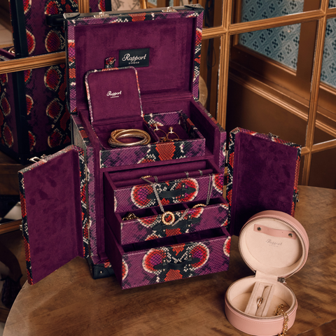 AMOUR DELUXE JEWELLERY TRUNK