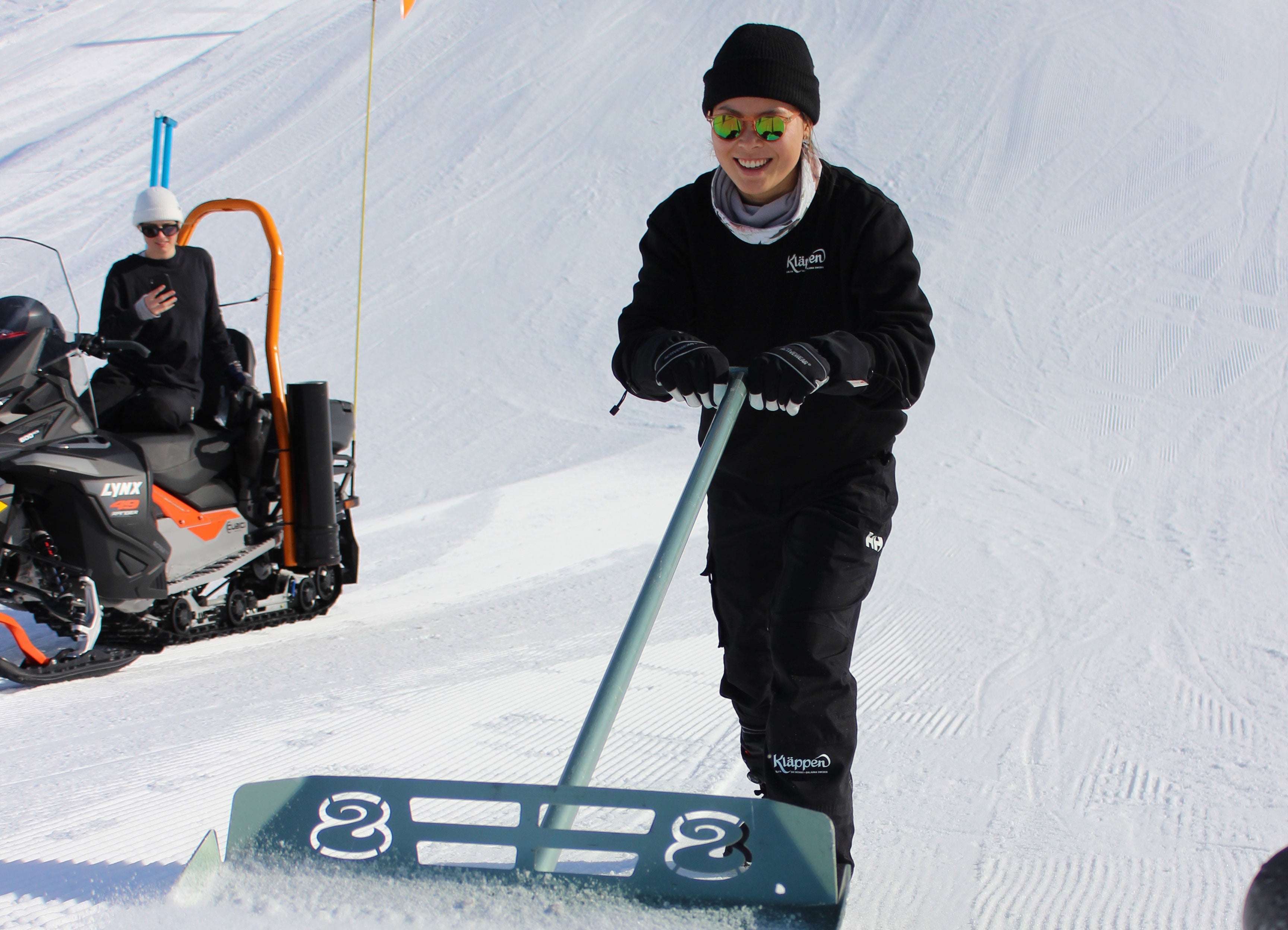 Girls preparing the snowpark