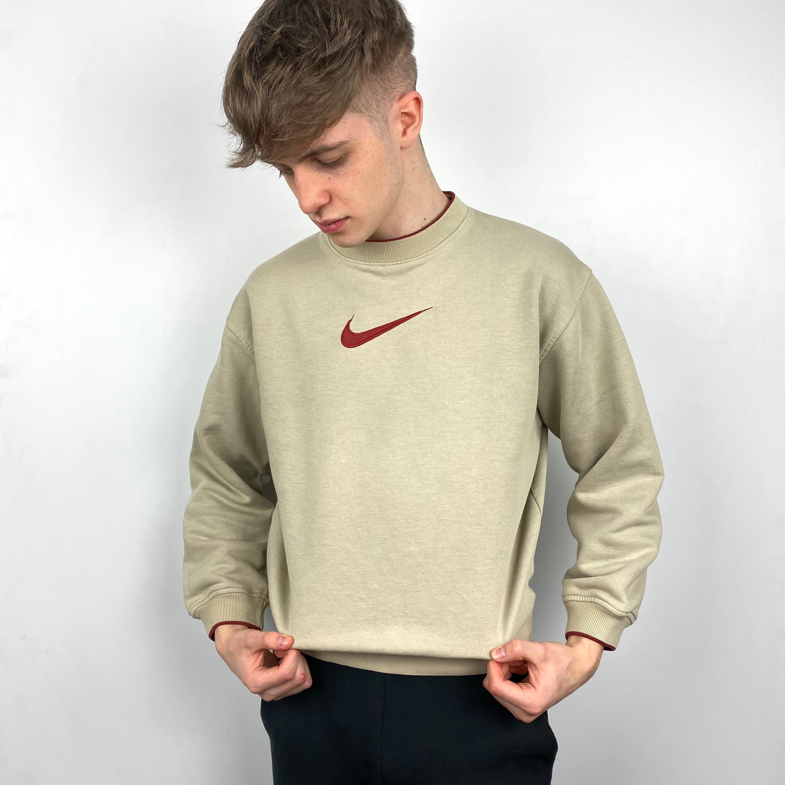 nike sweatshirt xs