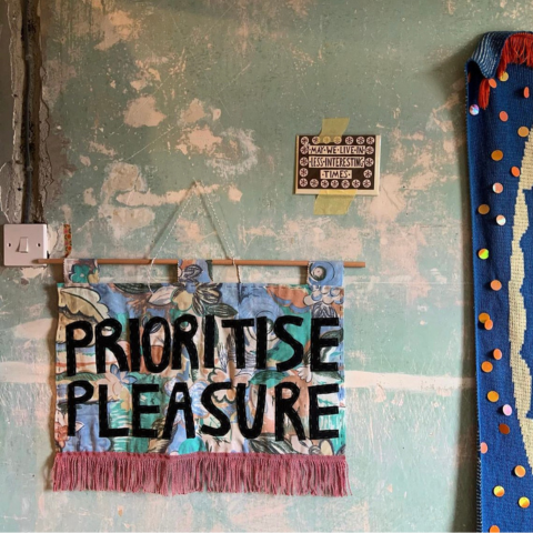 Bianco Perry Prioritise Pleasure Banner